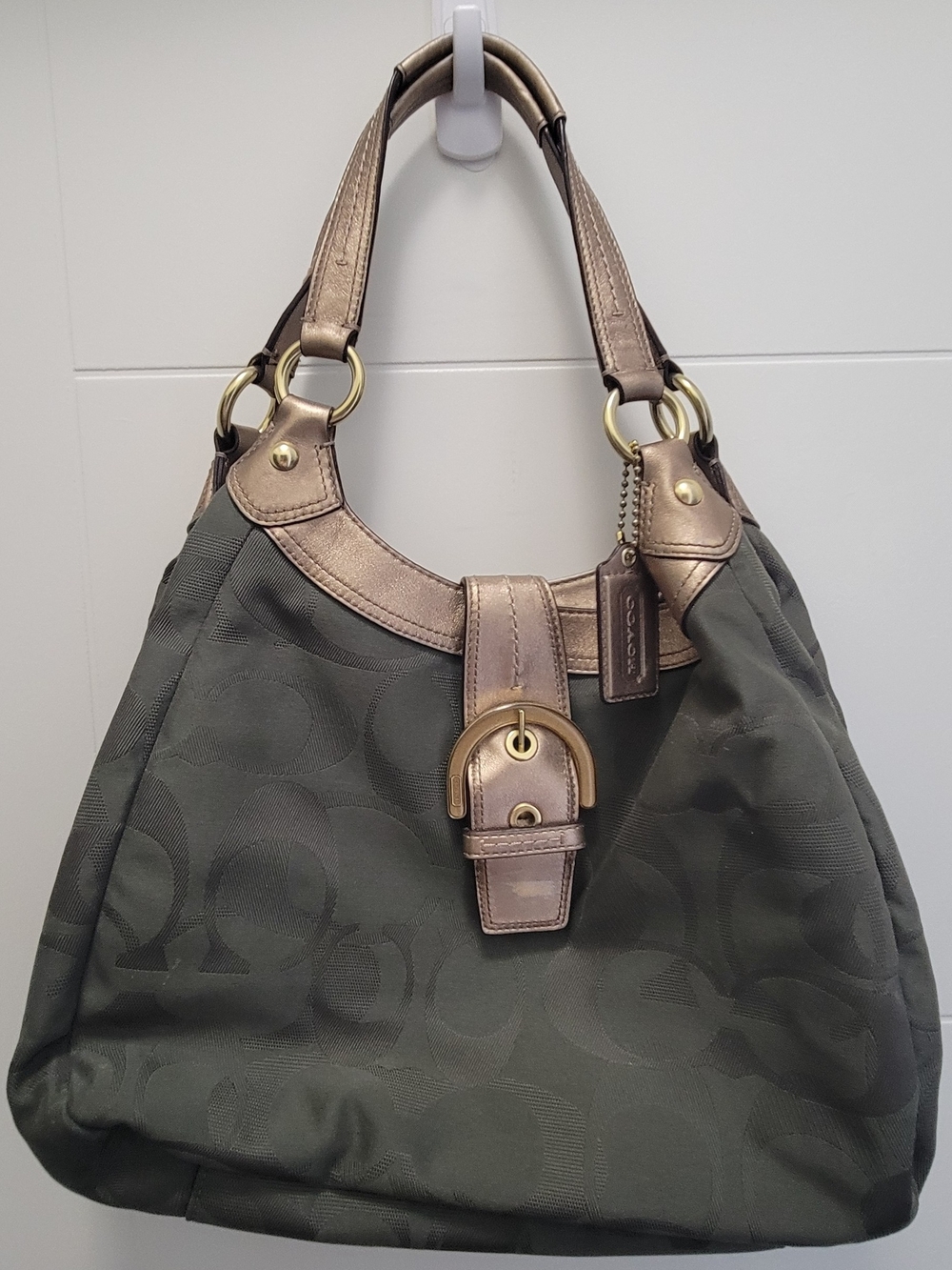 Coach Olive Signature Hobo with Metallic Bronze Trim Soho Lynn